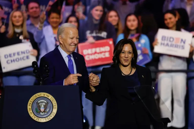 Biden’s campaign manager told about 40 of his top financial backers that the cash in his war chest would largely go to Kamala Harris if he steps aside: report