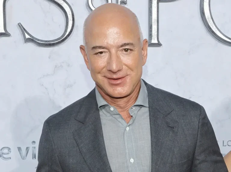 Jeff Bezos is cashing out billions in Amazon shares — again