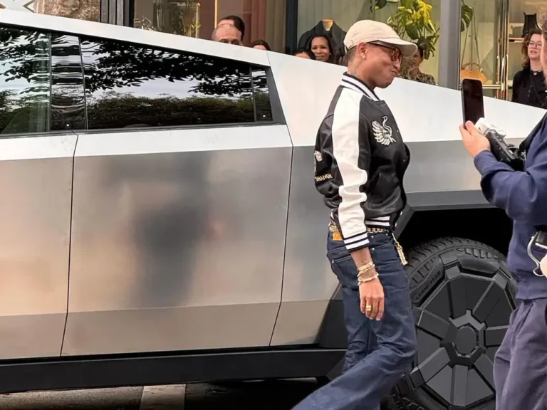 Kim Kardashian, Justin Bieber, and Jay-Z have all been spotted with Tesla’s Cybertruck. Here’s a list of the celebs flexing the new status vehicle.