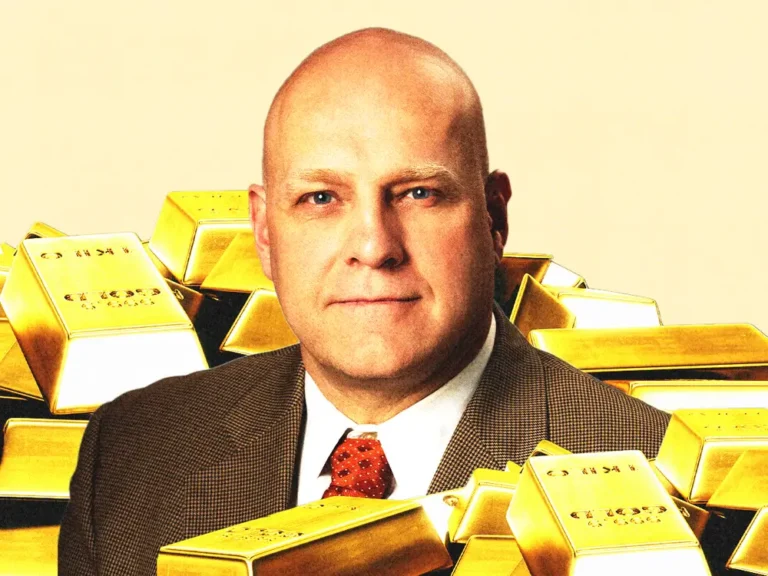 ‘Time to be patient’: A top fund manager shares why he’s hoarding cash, betting big on gold, and shying away from AI