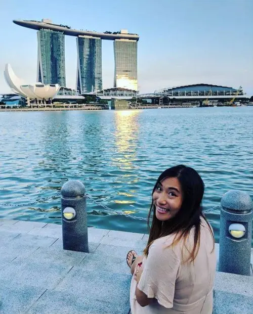 A day in the life of an American startup founder in Singapore who juggles timezones, 8 employees, and WhatsApp chats with hundreds of customers