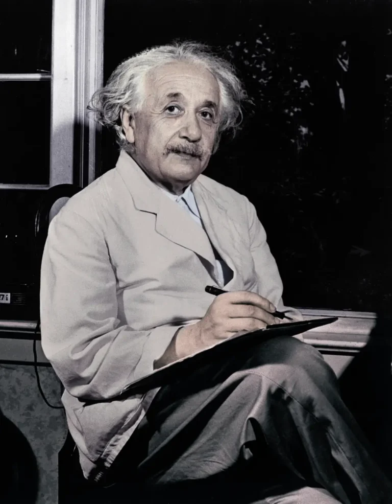 Einstein’s 1939 letter, warning of atomic weapons, just sold at auction for $3.9 million