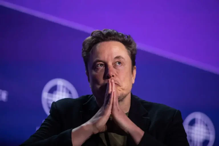 Elon Musk abandons his fight in Brazil