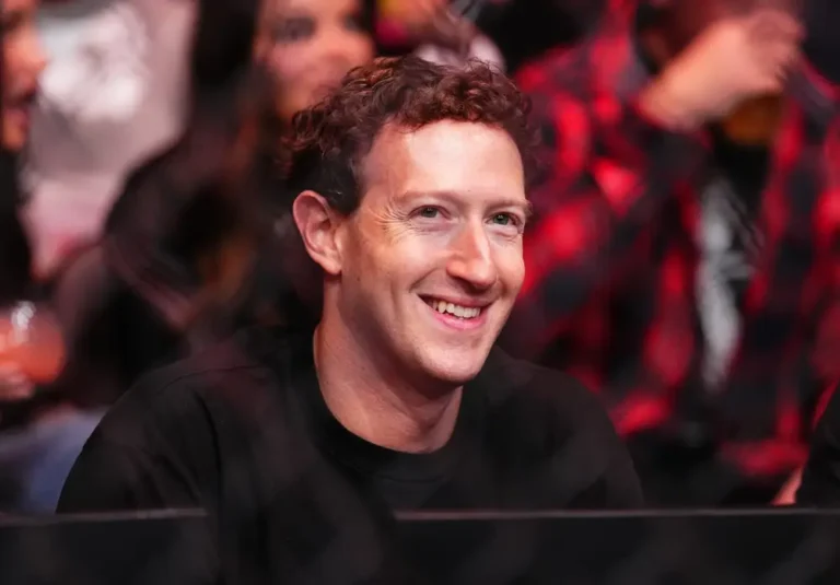 Mark Zuckerberg is now worth $200 billion, putting the Meta CEO in the world’s most exclusive club