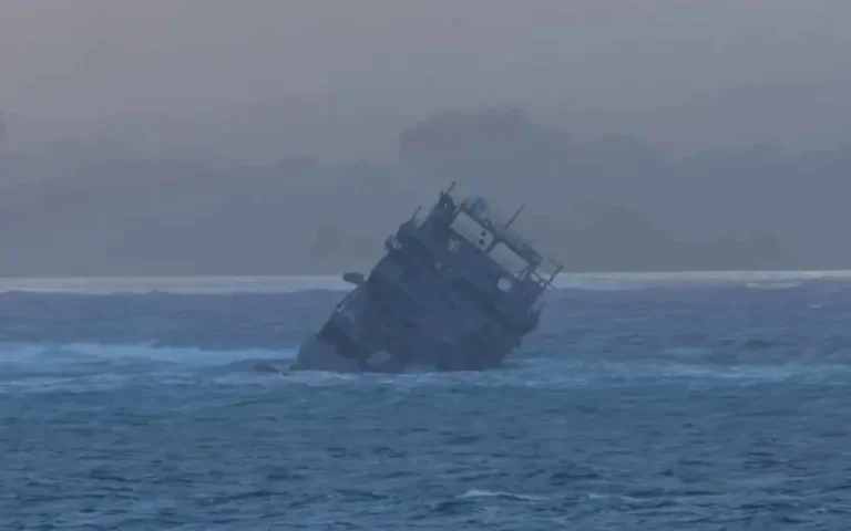 $63 million Royal New Zealand Navy ship capsizes and sinks off Samoa