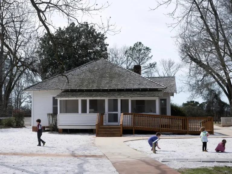 Look inside Jimmy Carter’s peanut farm, where he grew up with no electricity or running water