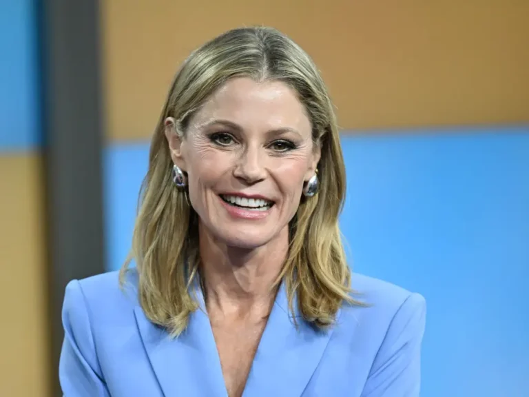 ‘Modern Family’ star Julie Bowen has a tip for starting conversations with her teenage sons that works like ‘magic’