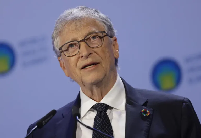 Bill Gates privately said he donated $50 million to a pro-Harris super PAC, report says