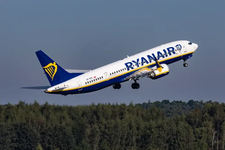 A Ryanair Boeing 737’s tires burst on landing, leaving a 500-yard gouge in the runway at one of Italy’s busiest airports