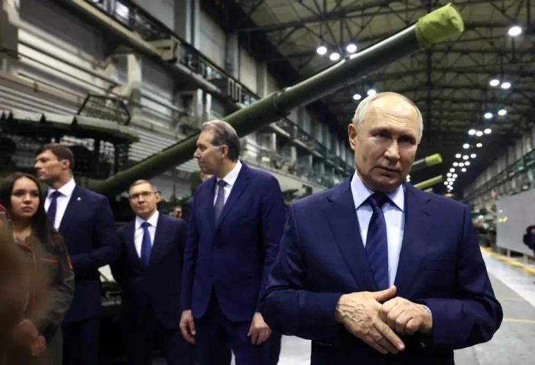 Russia’s defense industry has a massive labor shortage. Rules on what jobs women can do are part of the issue.