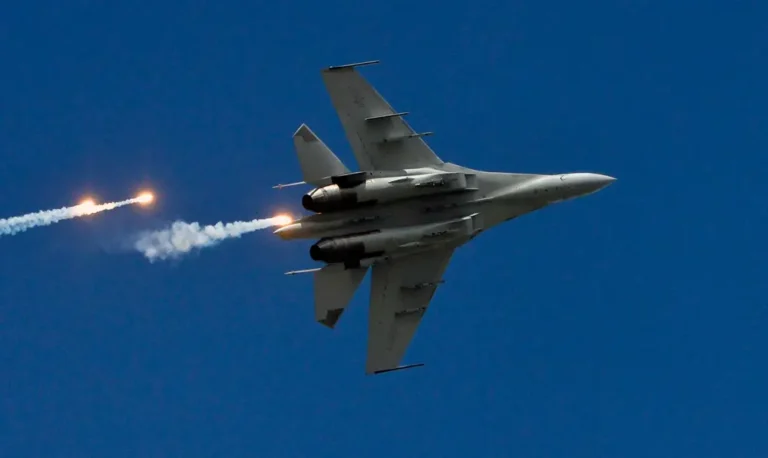 Video shows one of Taiwan’s F-16s tracking a Chinese J-15 fighter jet with its sniper pod during war games