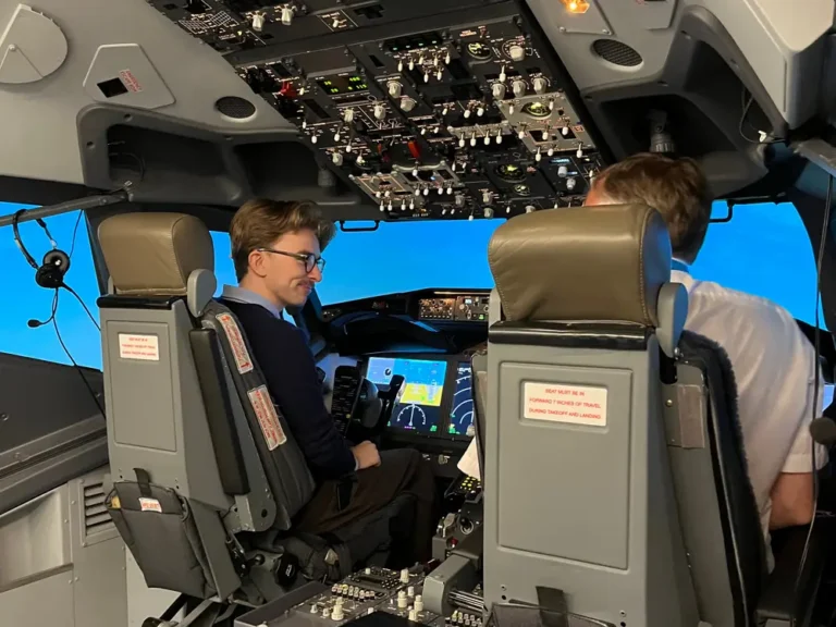 I flew a Boeing 737 Max simulator and it gave me a new respect for just how hard being a pilot really is