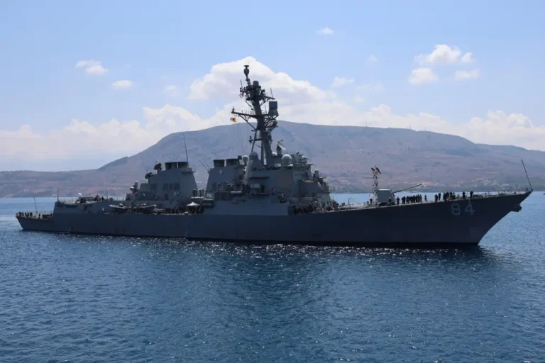 US Navy warships fired interceptors at Iranian missiles targeting Israel