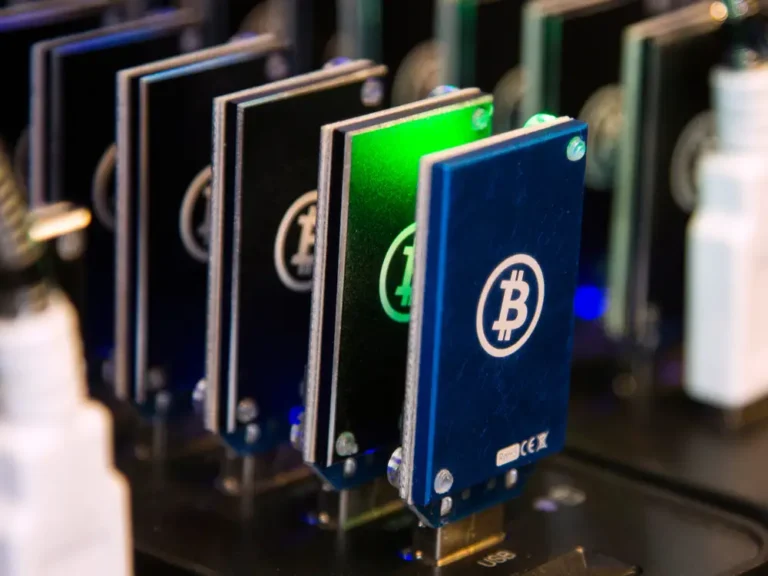 Residents in rural Texas are suing their noisy neighbor: a humming bitcoin mining facility