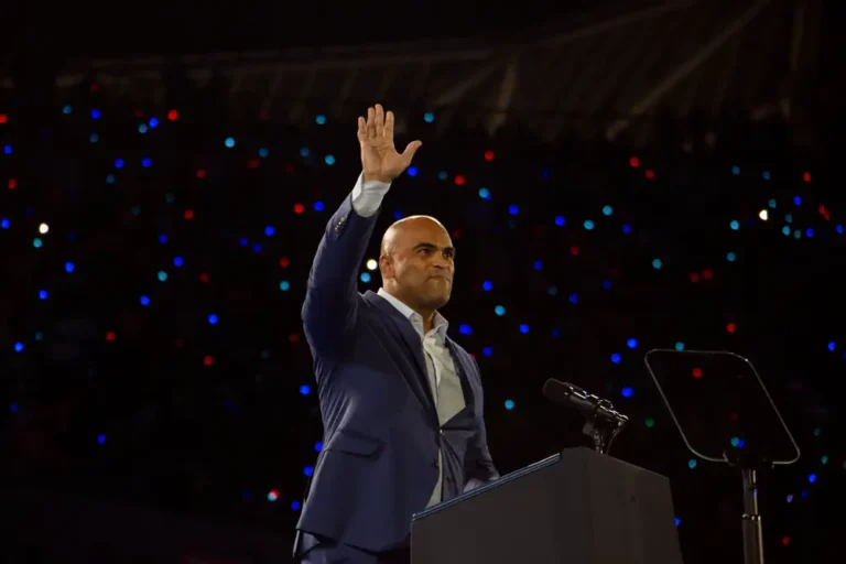 Colin Allred is in a tight race with Ted Cruz. Here’s how he’s planning to become Texas’ first Democratic senator in decades.