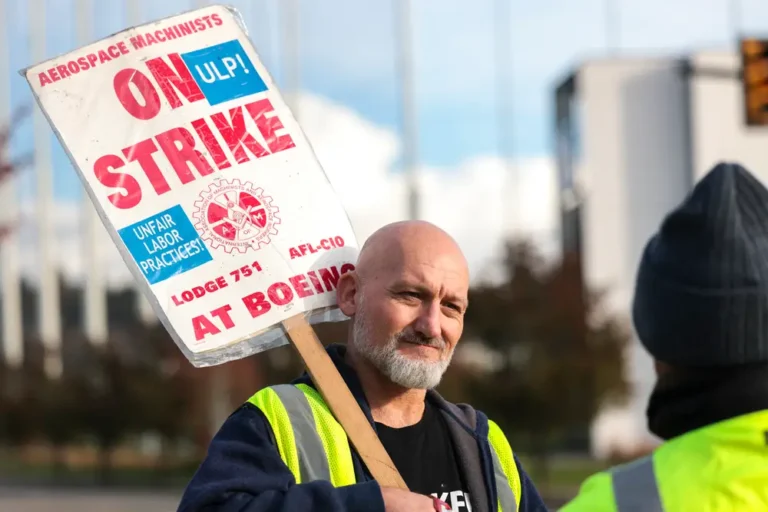 Boeing machinists’ bumper pay packet is just the latest win for unionized workers