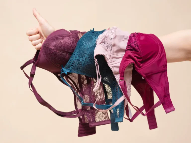 I’ve been a professional bra fitter for 10 years. Here are 8 mistakes people make when buying bras.