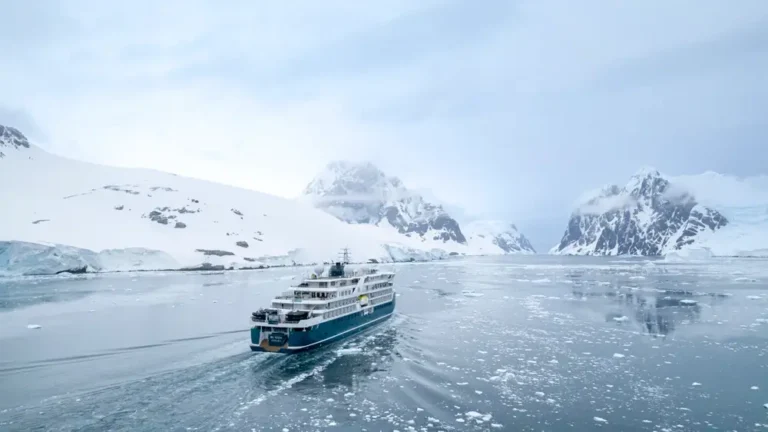 Some cruise passengers went on hunger strike after an engine failure ruined their plan to visit Antarctica