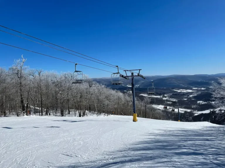 I’ve been skiing and snowboarding for decades. I beat the crowds at these Northeastern resorts instead of flying out West.