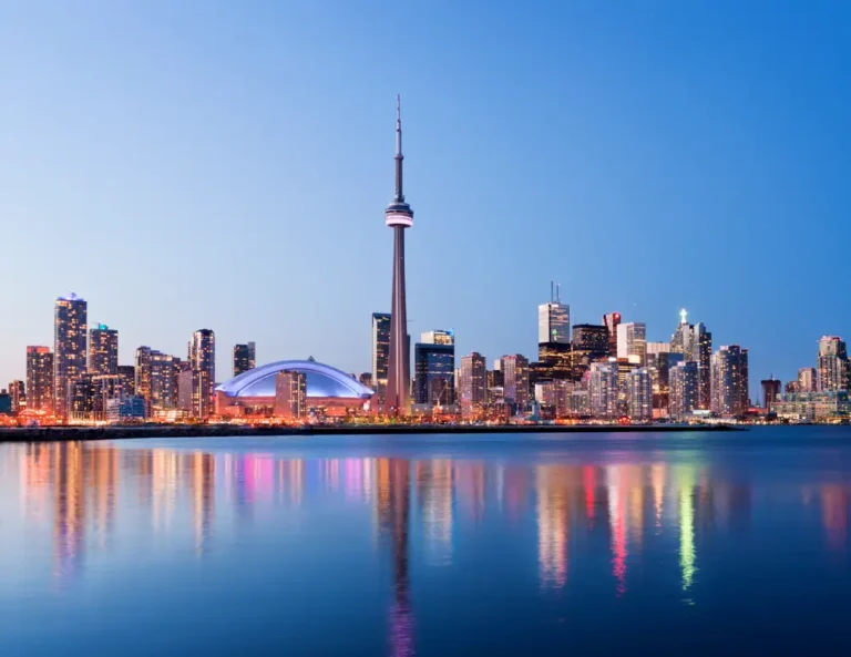 Americans moving to Canada should be aware of these 4 tax and investment implications