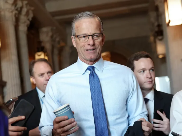 Meet John Thune, the man who Republicans just chose to replace Mitch McConnell