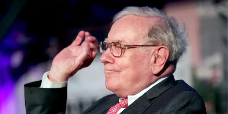 Warren Buffett’s company just bought into Domino’s Pizza and Pool Corp. Here’s why both bets make sense.