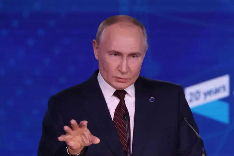 Putin lowered Russia’s threshold for a nuclear attack after Ukraine got approval for deeper strikes