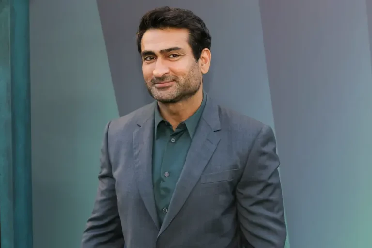 Kumail Nanjiani books hotels with good gyms. These are 2 workout machines he looks for — and 1 he hates to see.