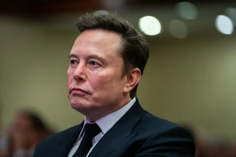 A Florida man pretending to be Elon Musk scammed an elderly woman out of over $250,000