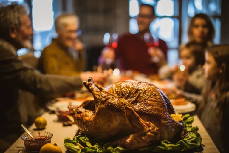 How to avoid fighting over politics this Thanksgiving without ruining your meal — or relationships