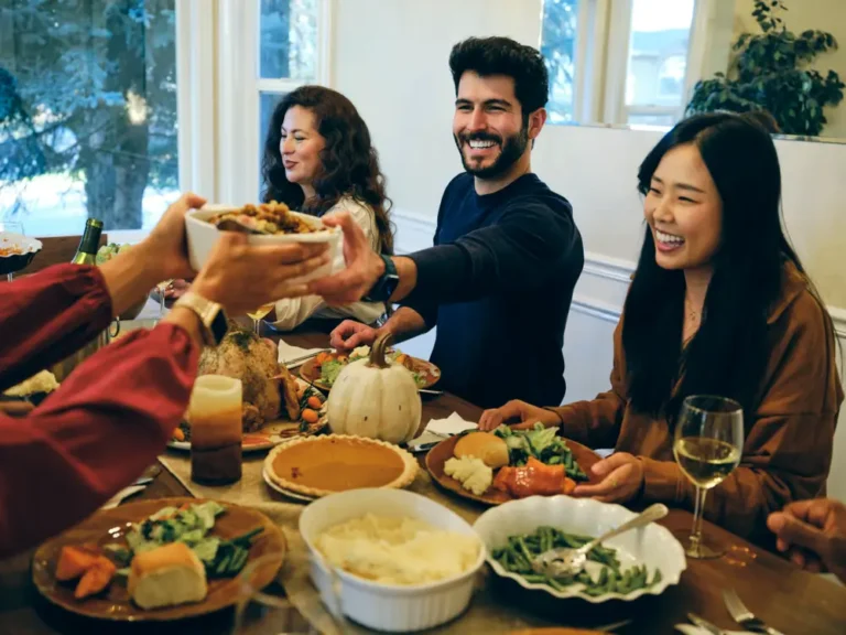 Thanksgiving on Ozempic: 5 rules for eating and dosing during the holidays