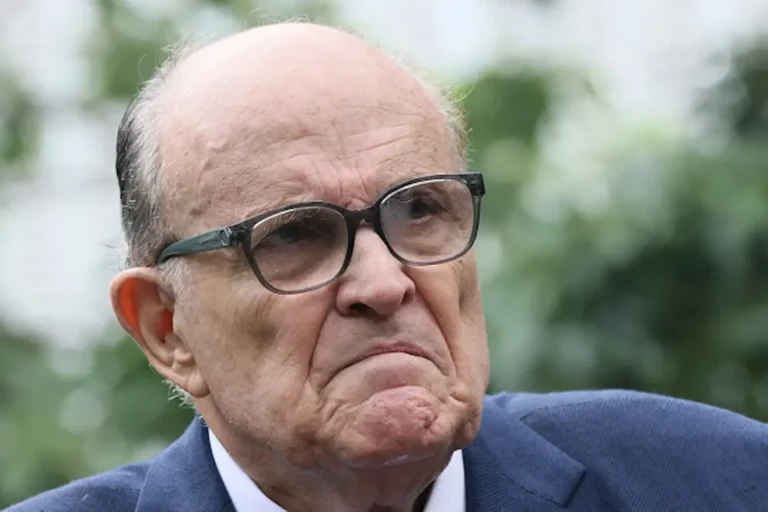 Rudy Giuliani’s mother-daughter defamation victims still haven’t received millions of dollars of his assets