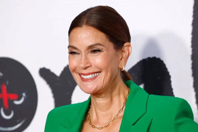 Teri Hatcher, 59, says it’s ‘just not that fun’ to date at her age