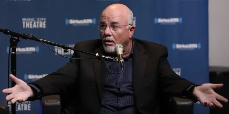 Dave Ramsey’s 2 tips as people prepare to spend lavishly this holiday season — and still be paying for it in May