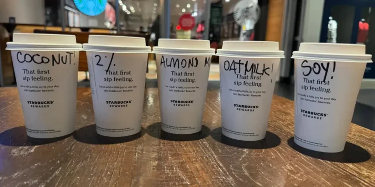 I tried my regular Starbucks latte with 5 different kinds of milk. There’s only one I won’t be ordering again.