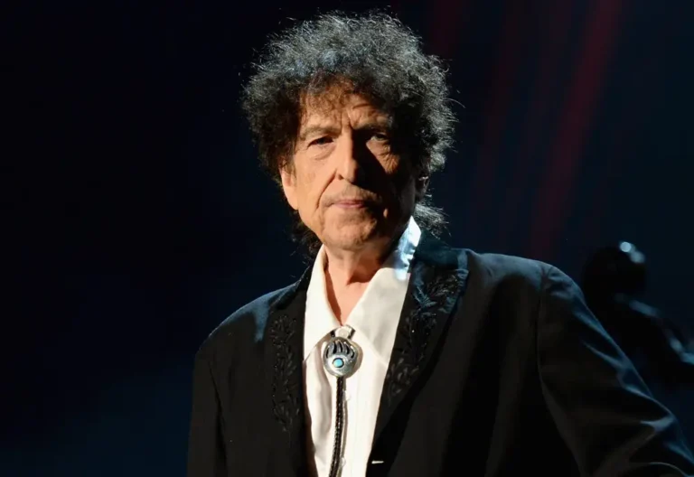 Bob Dylan has 6 children from his 2 ex-wives. Here’s what to know about his family.