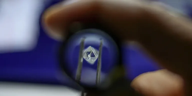 De Beers builds up largest diamond stockpile since 2008 crisis as demand slumps, report says