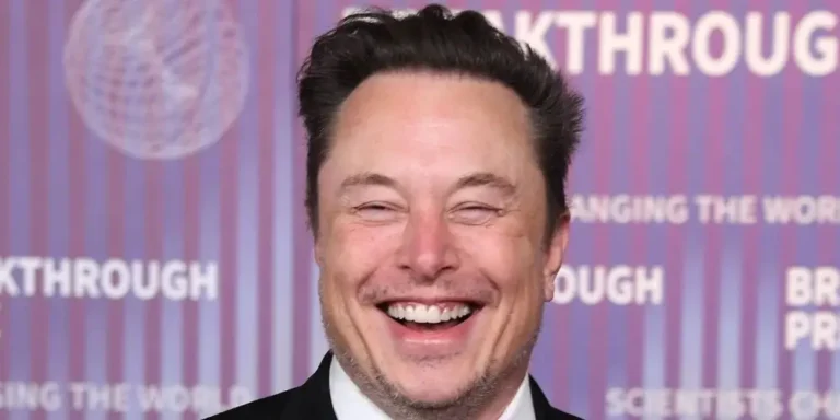 Elon Musk’s record $447 billion fortune means he’s nearly $200 billion ahead of Jeff Bezos — and worth more than Costco