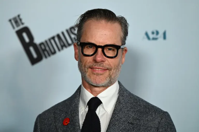 Guy Pearce says Christopher Nolan originally wanted him and Jude Law in ‘The Prestige’