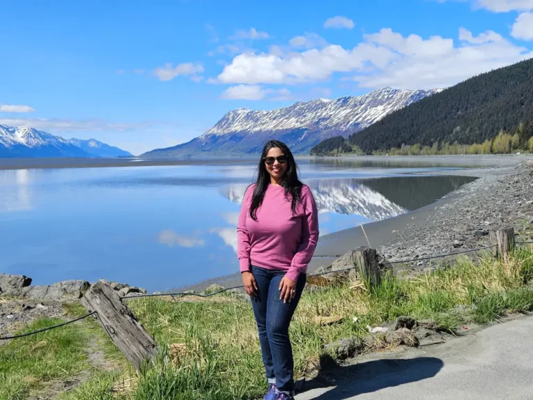 I’m a solo traveler who visited Alaska. Here are 4 activities I’d recommend to other first-time visitors.