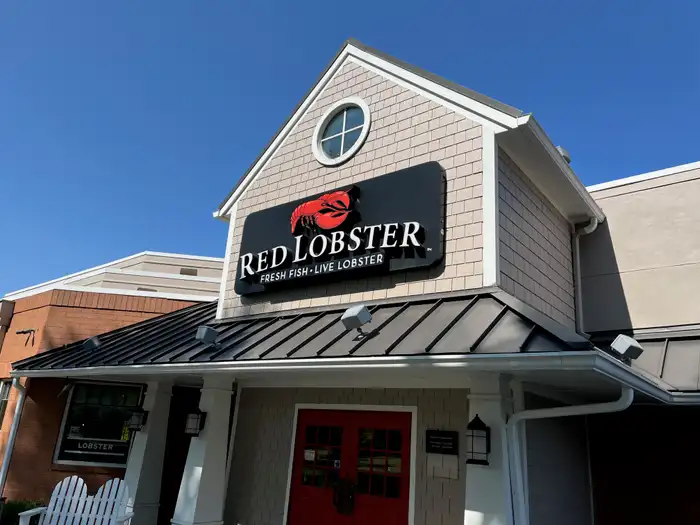 I went to Red Lobster and saw how much work its new CEO has to make the chain cool again