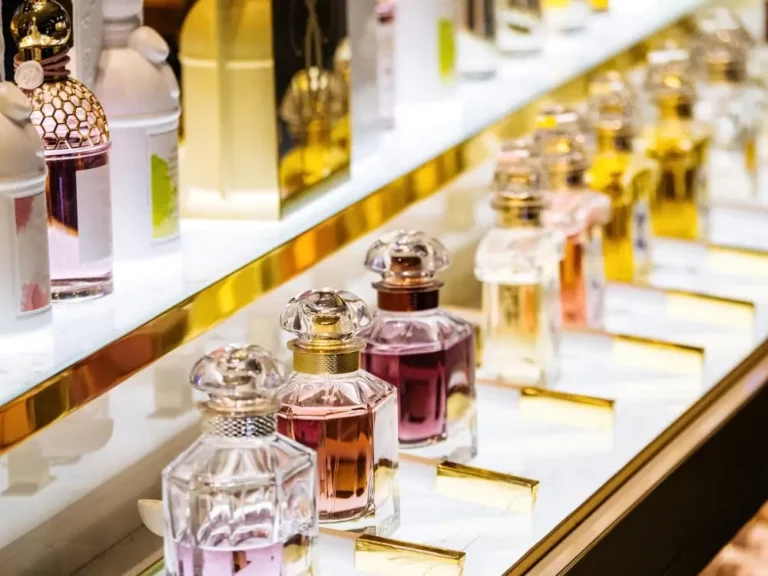I’m a professional perfumer. Here are 5 scents I think everyone should add to their collection right now.