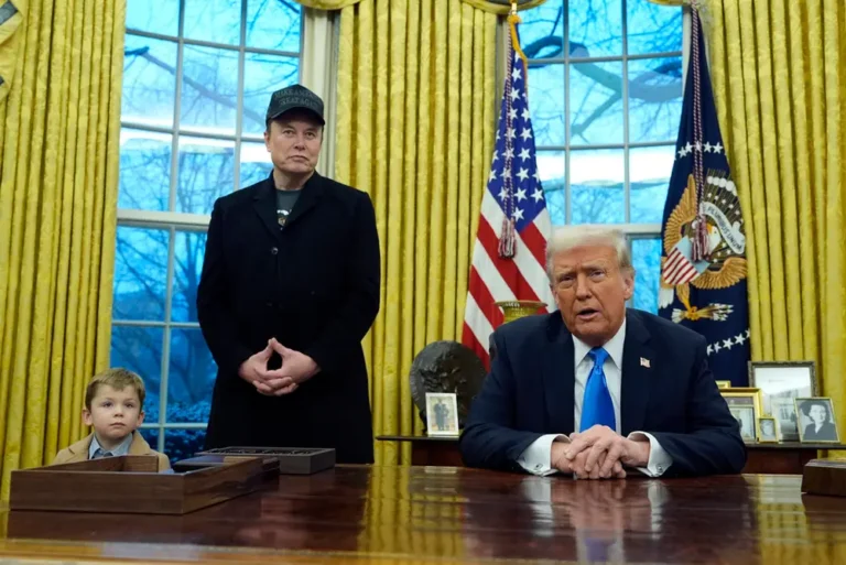 Standing in the Oval Office with Trump, Elon Musk says DOGE is what people voted for