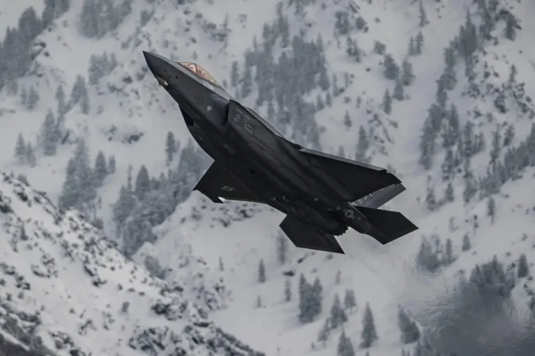From F-35s to F-47s, Trump is making turbulence for Lockheed
