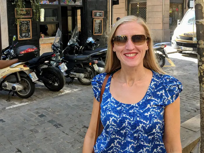 I left a stressful job in my 30s and moved abroad for a year. When I returned to the corporate world, I built a better, more flexible career.