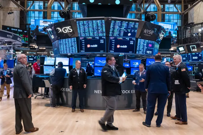 It’s ‘really hard’ to be a public company right now, a senior fund manager says