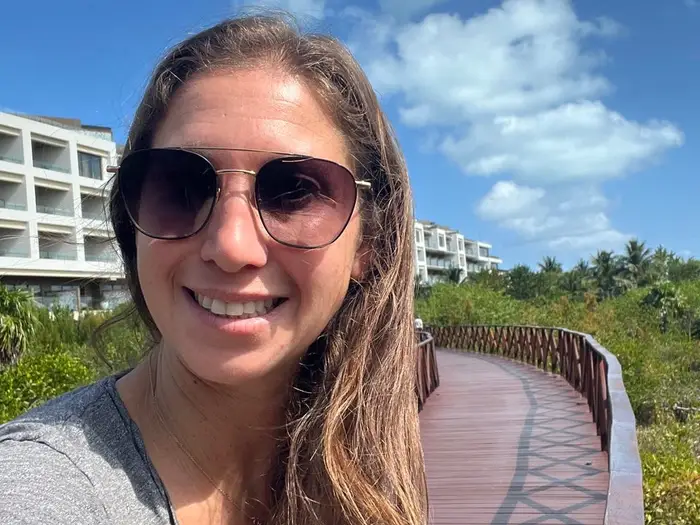 I spent $337 a night to stay at an all-inclusive resort in Mexico with friends, and the 5-star experience blew me away