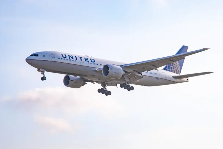 Over 300 United Airlines passengers were diverted when a faulty sensor told pilots that a cargo door was open
