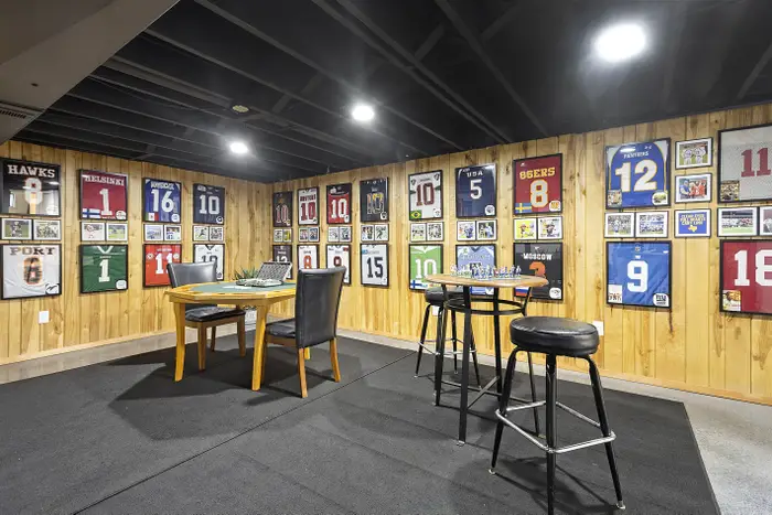 Some Airbnb hosts aren’t getting the NFL Draft payday they expected