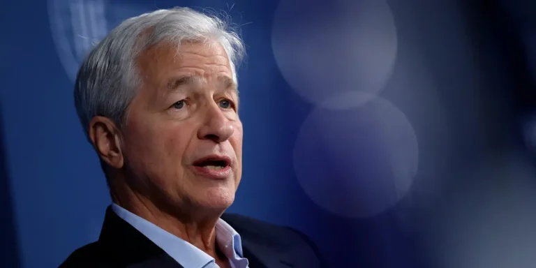 Jamie Dimon says a recession has become a ‘likely outcome’